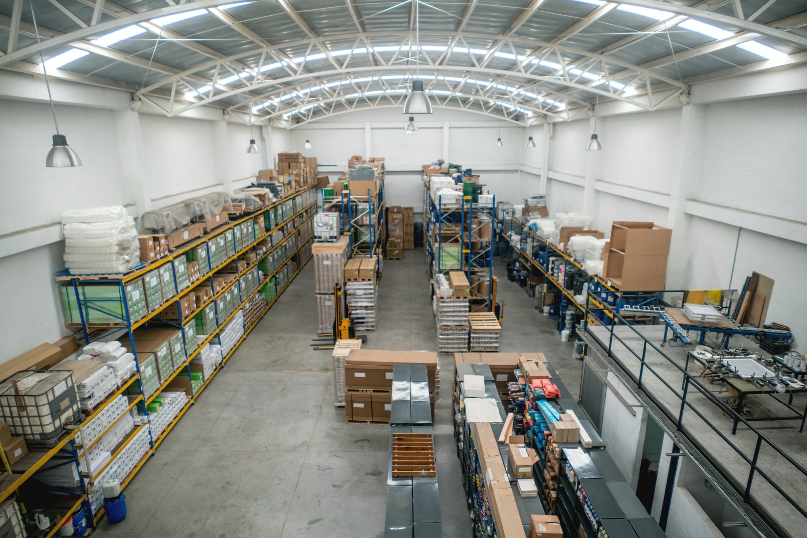 Co warto wiedzieć na temat roli monitoringu przy składowaniu?